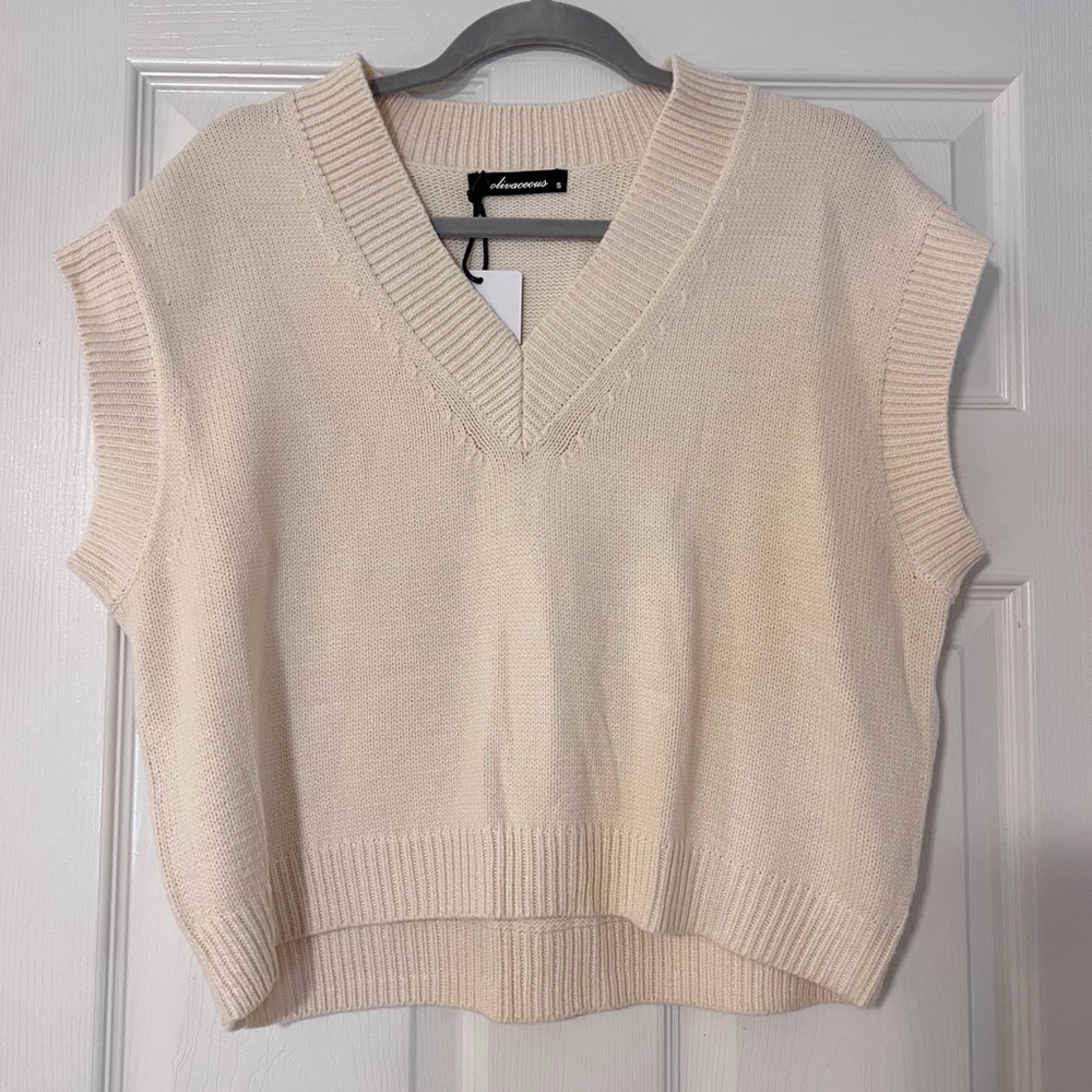 NWT Olivaceous Sweater Vest